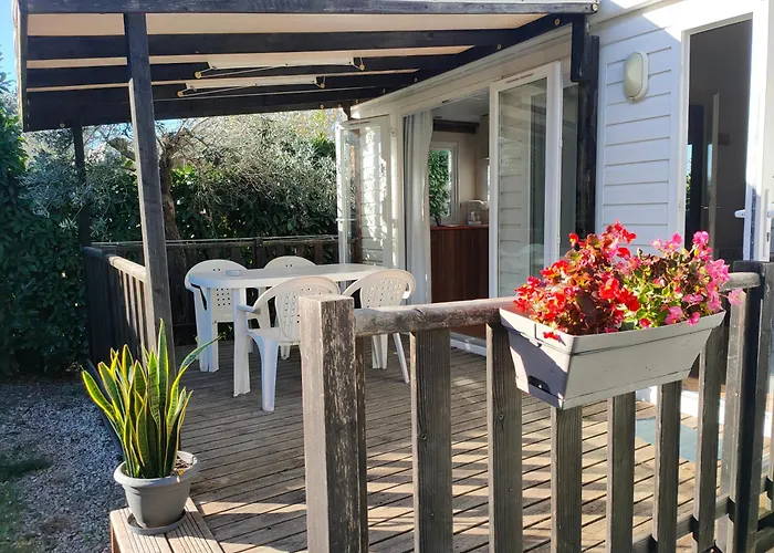 Camping Les Oliviers *